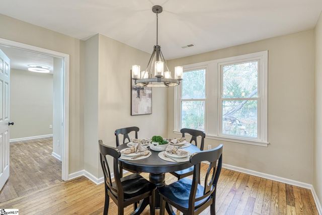 530 W Hayne Street, Woodruff, SC 29388