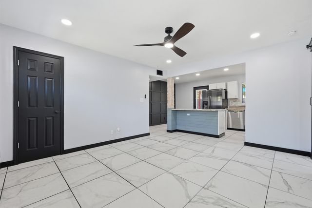 10 Overstreet Drive, Mary Esther, FL 32569