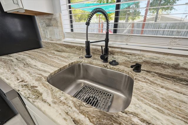 10 Overstreet Drive, Mary Esther, FL 32569
