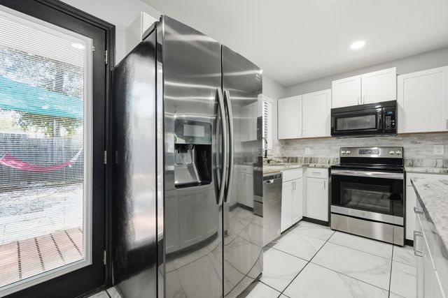 10 Overstreet Drive, Mary Esther, FL 32569