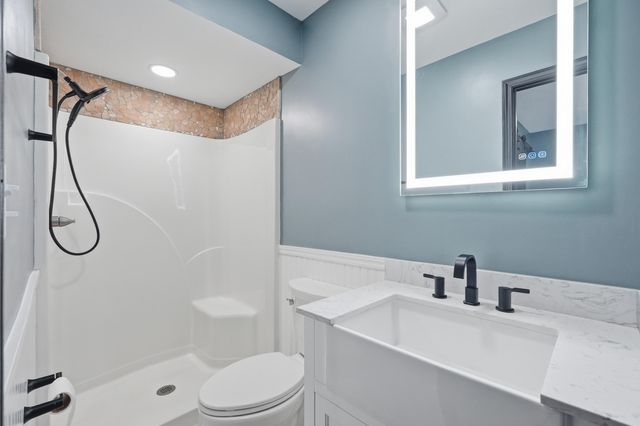 10 Overstreet Drive, Mary Esther, FL 32569