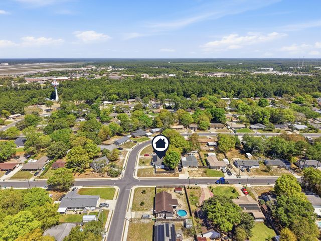 10 Overstreet Drive, Mary Esther, FL 32569