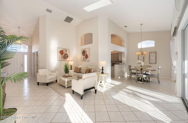 518 Renaissance Avenue, Melbourne, FL 32940