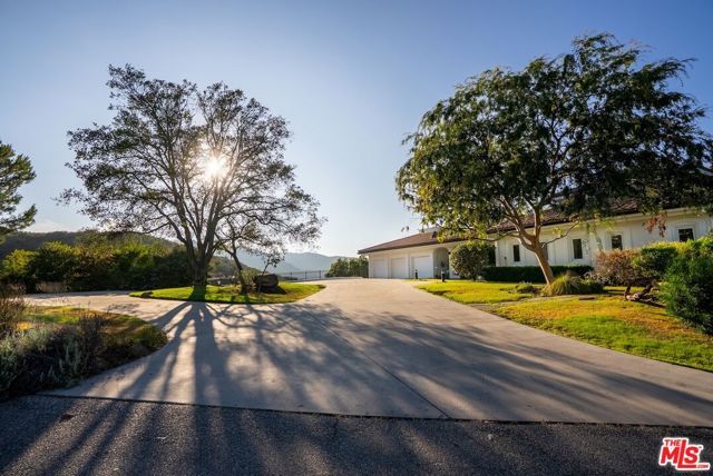 21965 Saddle Peak Road, Topanga (los Angeles), CA 90290