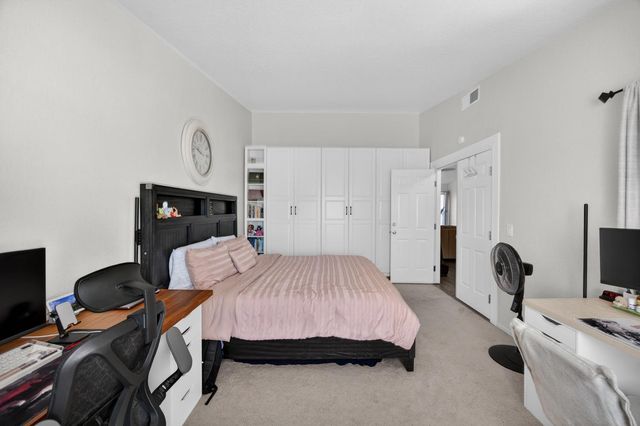 9067 La Maison Cir, Sacramento, CA 95829