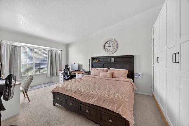 9067 La Maison Cir, Sacramento, CA 95829