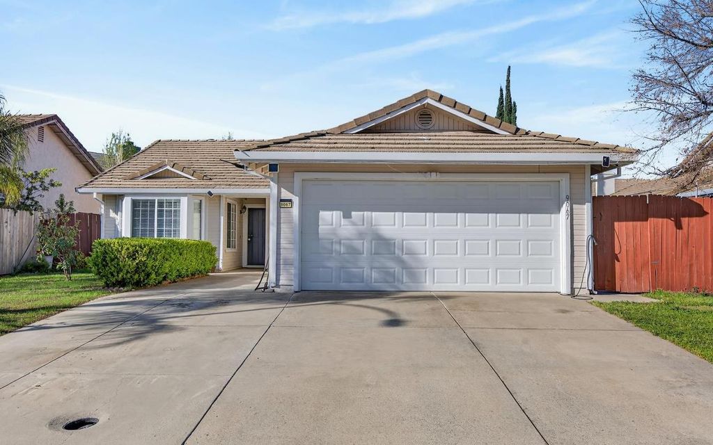 9067 La Maison Cir, Sacramento, CA 95829