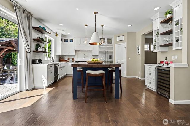 34927 SE Brinkley Street, Snoqualmie, WA 98065