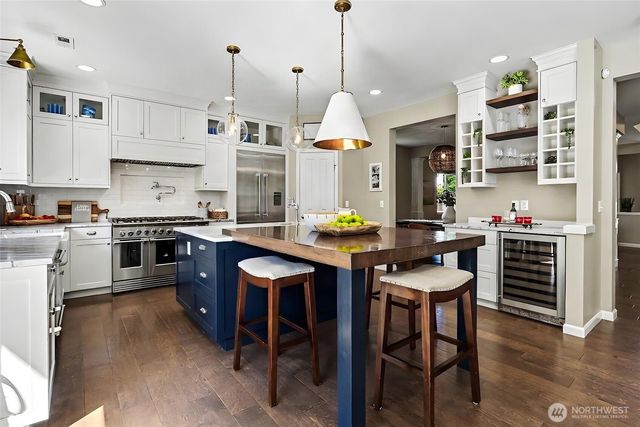 34927 SE Brinkley Street, Snoqualmie, WA 98065