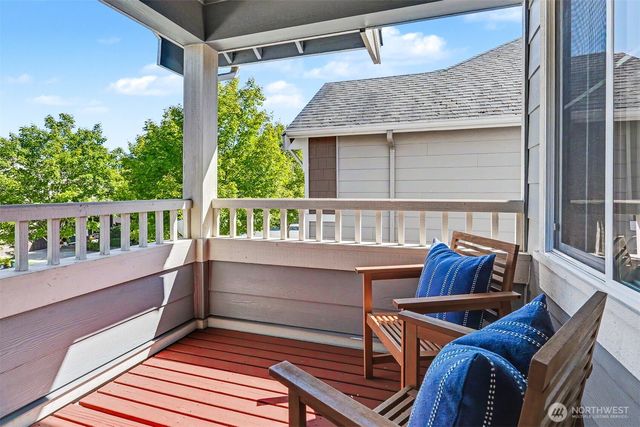 34927 SE Brinkley Street, Snoqualmie, WA 98065