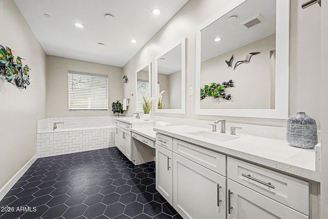 11673 N 136TH Street 1019, Scottsdale, AZ 85259