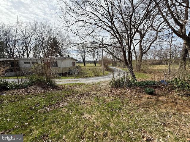 376 LOGIE LN, Kearneysville, WV 25430