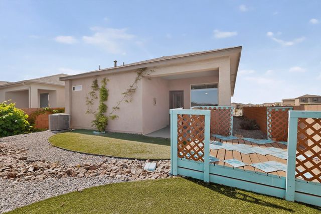 4875 Mount Salas Street NE, Rio Rancho, NM 87144