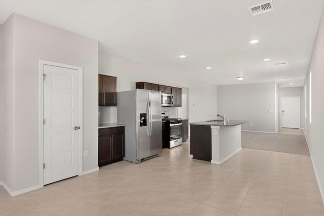 4875 Mount Salas Street NE, Rio Rancho, NM 87144