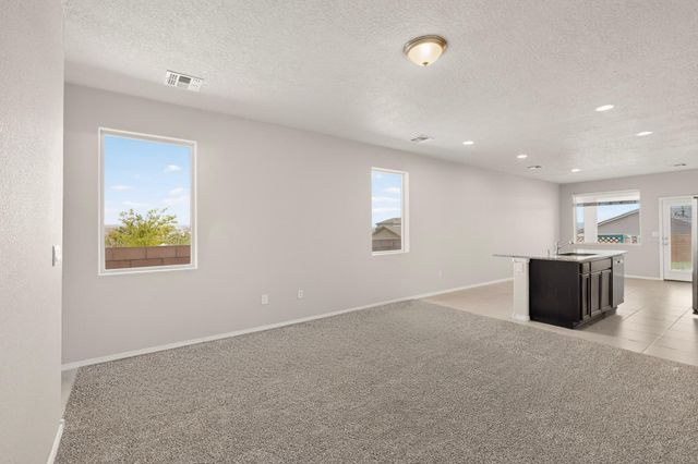4875 Mount Salas Street NE, Rio Rancho, NM 87144