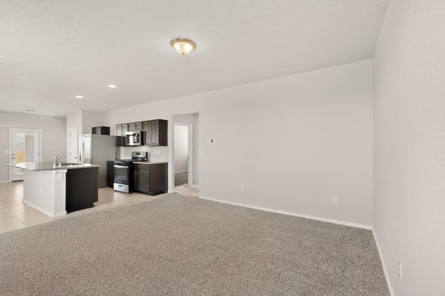 4875 Mount Salas Street NE, Rio Rancho, NM 87144