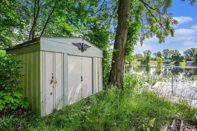 2681 Geneva Lake Drive, Shelbyville, MI 49344