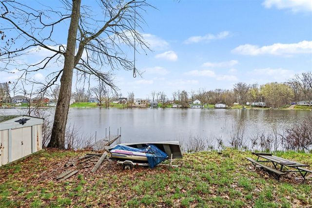 2681 Geneva Lake Drive, Shelbyville, MI 49344