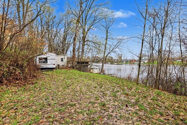 2681 Geneva Lake Drive, Shelbyville, MI 49344
