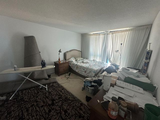 5380 N Ocean Drive 4e, Singer Island, FL 33404