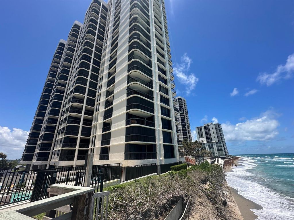 5380 N Ocean Drive 4e, Singer Island, FL 33404