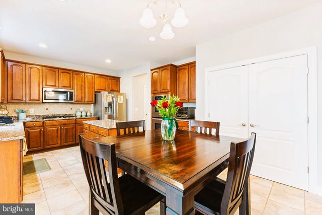 8326 MINERAL DR, Manassas, VA 20112