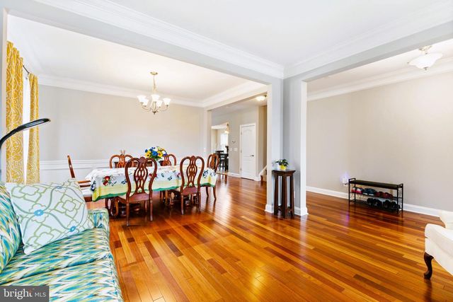 8326 MINERAL DR, Manassas, VA 20112