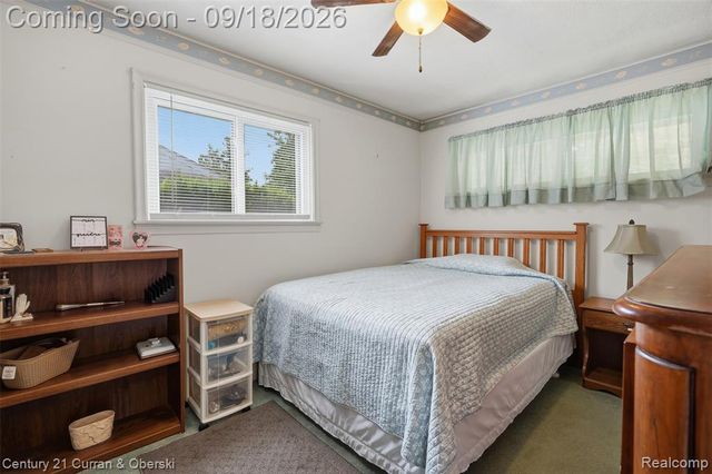 8330 Winston Lane, Dearborn Heights, MI 48127