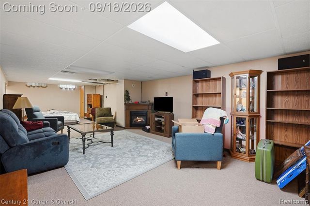 8330 Winston Lane, Dearborn Heights, MI 48127