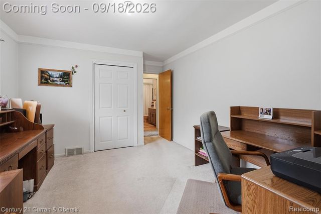 8330 Winston Lane, Dearborn Heights, MI 48127