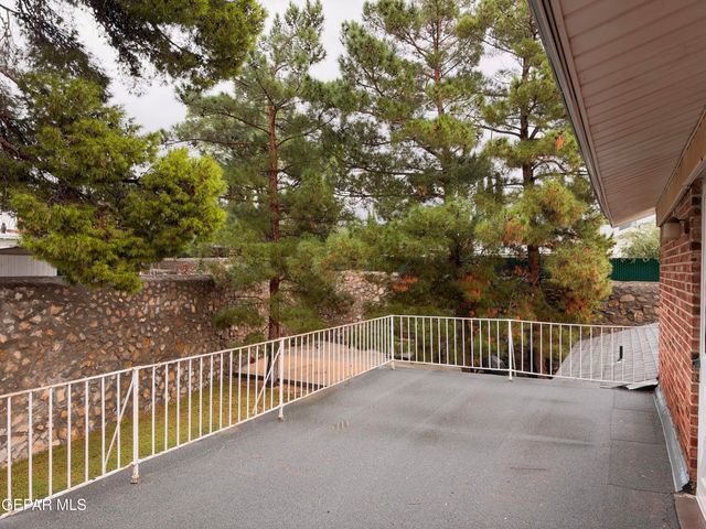 6403 LOS ALTOS Drive, El Paso, TX 79912