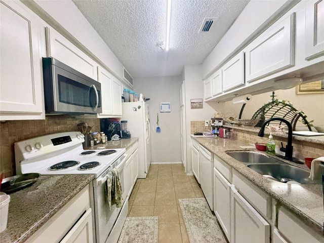 6701 Sandspoint Dr 54, Houston, TX 77074