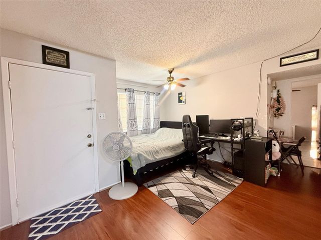 6701 Sandspoint Dr 54, Houston, TX 77074