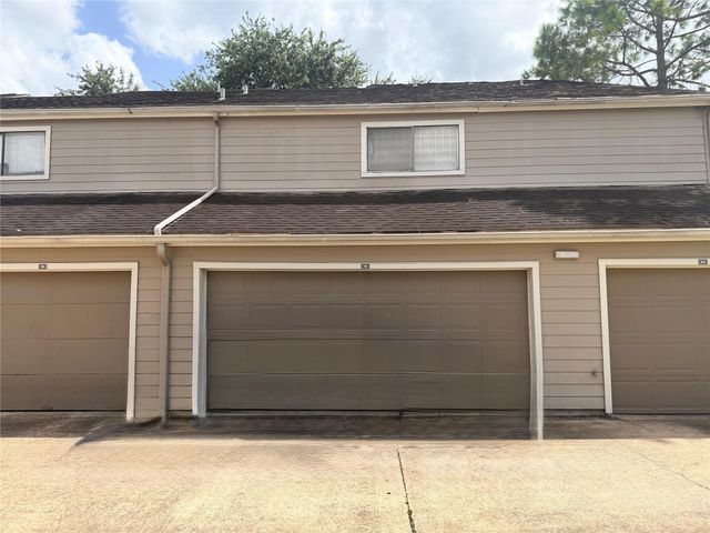 6701 Sandspoint Dr 54, Houston, TX 77074