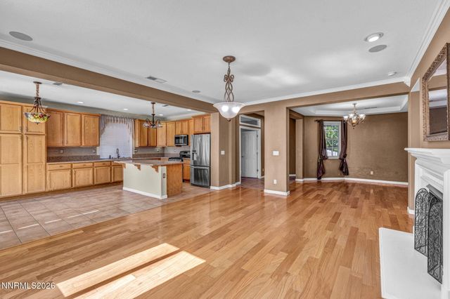 8070 Opal Station Drive, Reno, NV 89506
