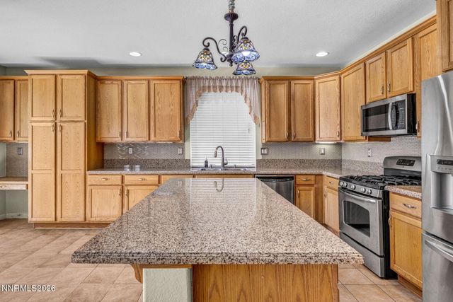 8070 Opal Station Drive, Reno, NV 89506