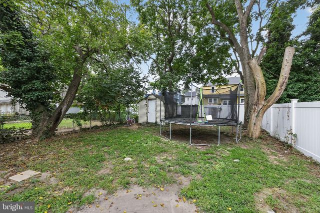 20 W ADAMS ST, Paulsboro, NJ 08066