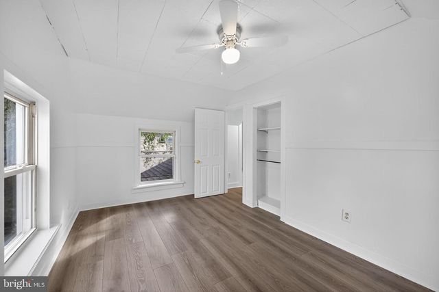 20 W ADAMS ST, Paulsboro, NJ 08066