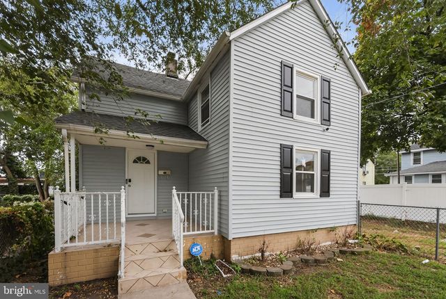 20 W ADAMS ST, Paulsboro, NJ 08066