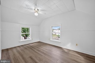 20 W ADAMS ST, Paulsboro, NJ 08066