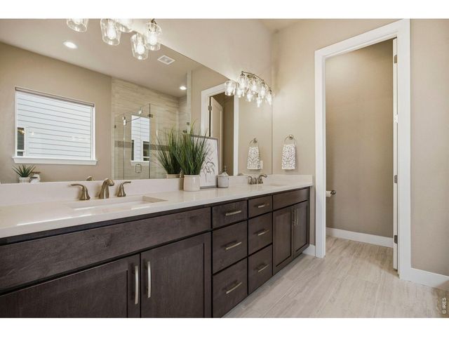 3327 Heron Lakes Pkwy, Berthoud, CO 80513