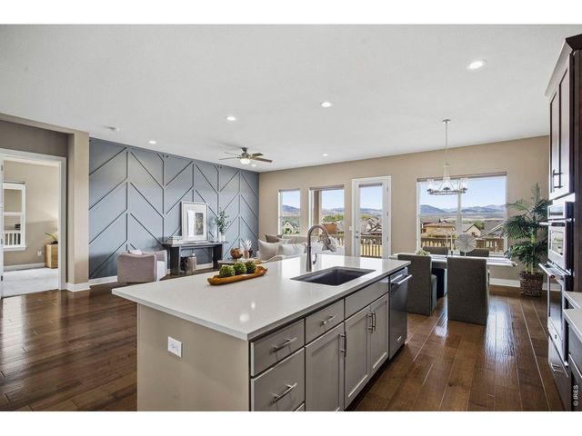 3327 Heron Lakes Pkwy, Berthoud, CO 80513