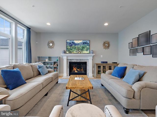 2816 HYSSOP DR, Odenton, MD 21113