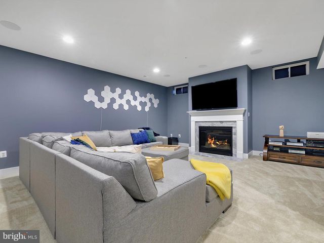 2816 HYSSOP DR, Odenton, MD 21113