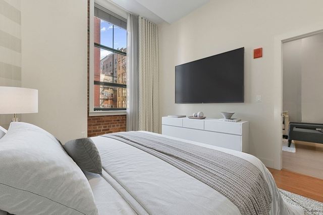 121 Portland Street 202, Boston, MA 02114