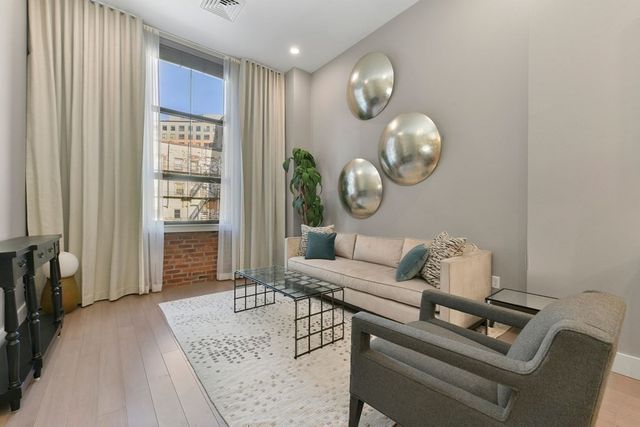 121 Portland Street 202, Boston, MA 02114