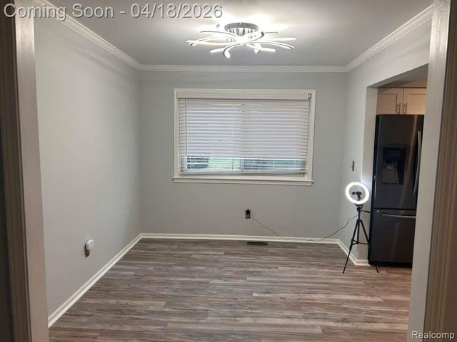 4799 Stoddard Drive, Troy, MI 48085