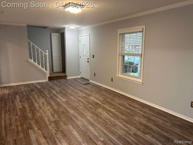 4799 Stoddard Drive, Troy, MI 48085