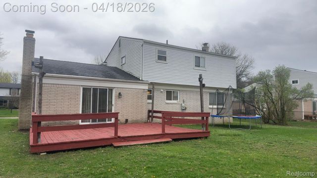 4799 Stoddard Drive, Troy, MI 48085