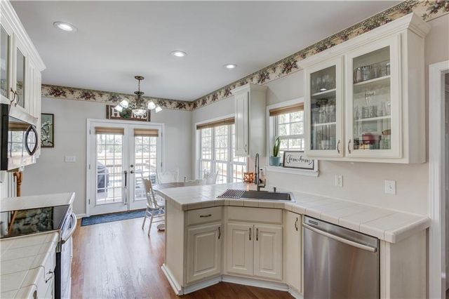 3487 Osceola Trail, Gainesville, GA 30506